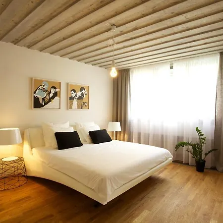 Langhans פראג